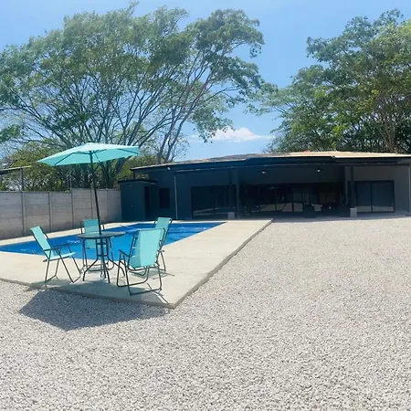 Casa Puerto Viejo Villa
